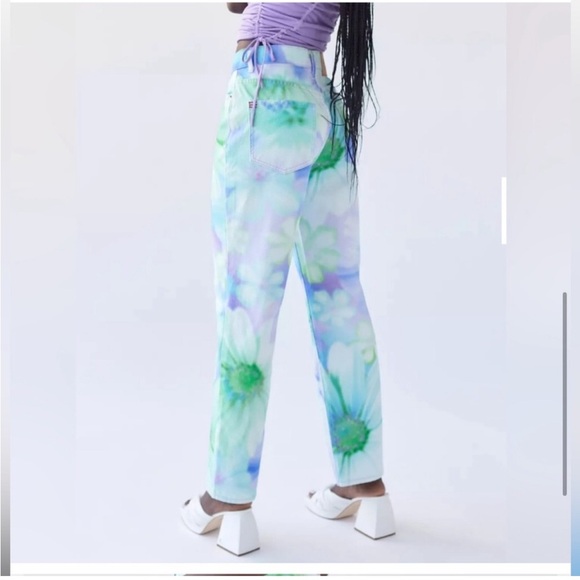 Urban Outfitters BDG Multi Floral Botanical Tie Dye High Waisted Cowboy Jeans - Picture 10 of 11